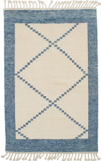 Traditional Ivory Area rug 5x8 Indian Hand-knotted 239940