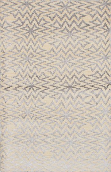 Transitional Ivory Area rug 5x8 Indian Hand-knotted 221781
