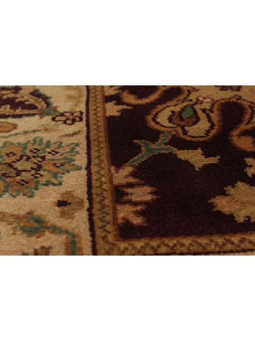 Indian Sultanabad 4'1" x 6'1" Hand-knotted Wool Rug 
