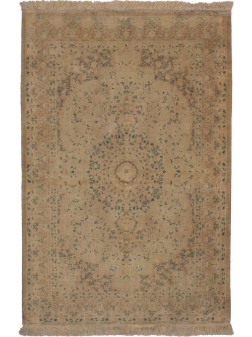 Persian Qum 3'3" x 4'10" Hand-knotted Silk Rug 