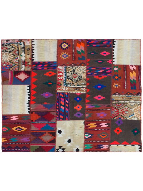 Turkish Anatolia Patch 4'9" x 6'11" Flat-Weave Wool Kilim 