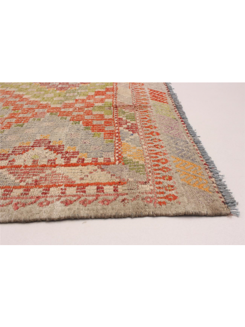 Turkish Yoruk 5'10" x 9'4" Flat-Weave Wool Tapestry Kilim 