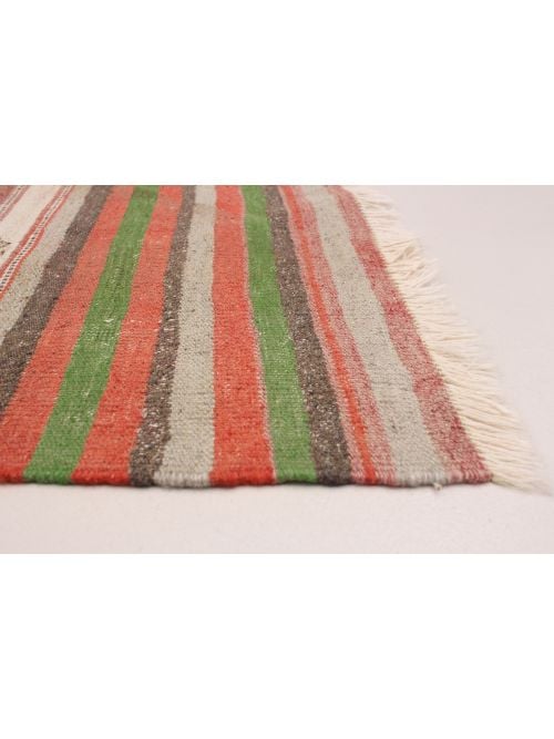 Turkish Boho 5'2" x 9'9" Flat-Weave Wool Kilim 