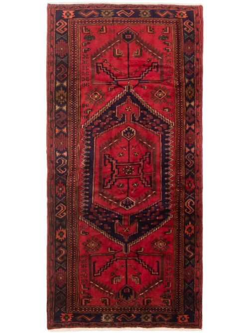 Persian Zanjan 4'3" x 8'10" Hand-knotted Wool Rug 