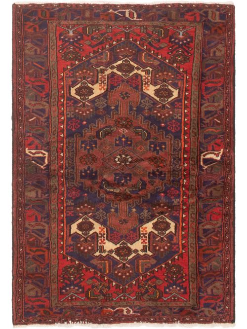 Persian Zanjan 4'1" x 5'10" Hand-knotted Wool Rug 