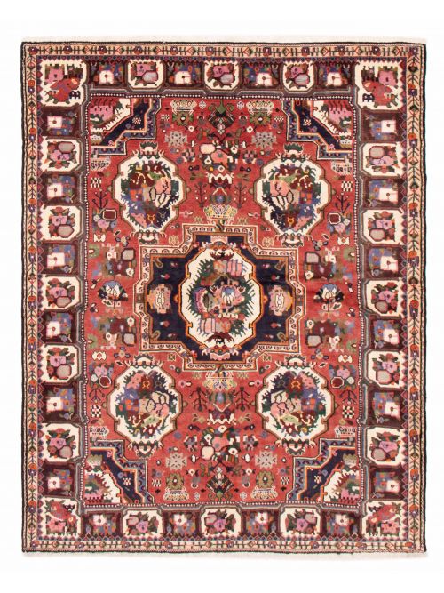 Persian Bakhtiari 7'3" x 9'0" Hand-knotted Wool Rug 