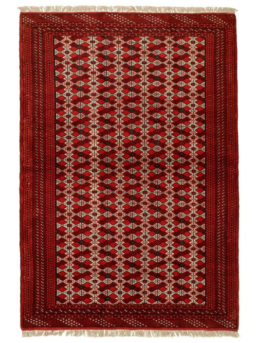 Turkmenistan Yamout 5'0" x 7'8" Hand-knotted Wool Rug 