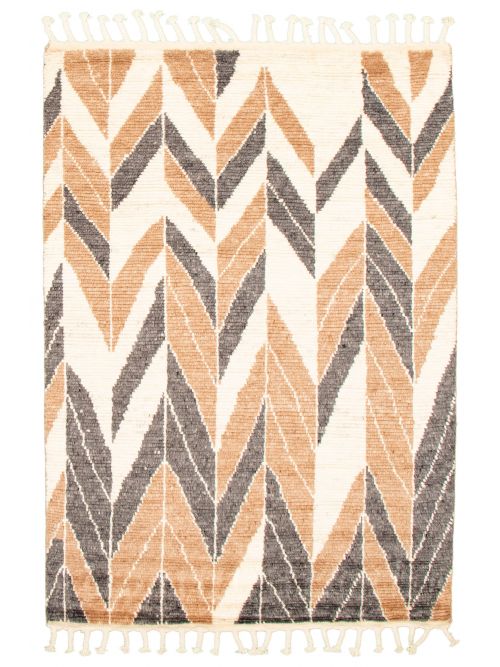 Indian Arlequin 5'8" x 8'0" Hand-knotted Wool Rug 