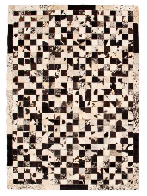 Argentina Cowhide Patchwork 5'4" x 7'5" Handmade Leather Rug 
