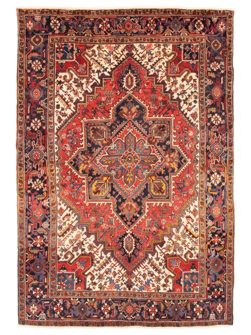Persian Heriz 6'8" x 9'9" Hand-knotted Wool Rug 