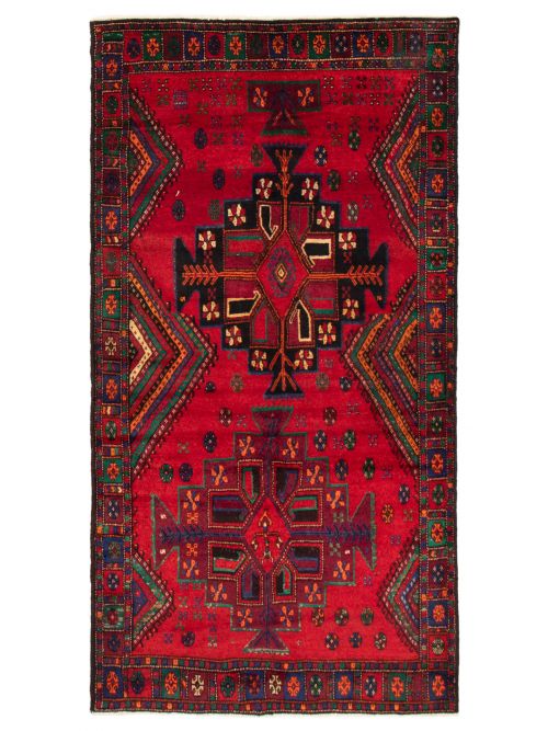 Persian Syle 5'5" x 10'1" Hand-knotted Wool Rug 