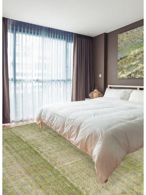 Turkish Color Transition 6'9" x 10'1" Hand-knotted Wool Rug 