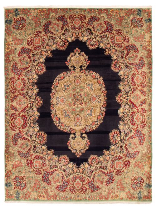 Persian Kerman 6'9" x 8'11" Hand-knotted Wool Rug 