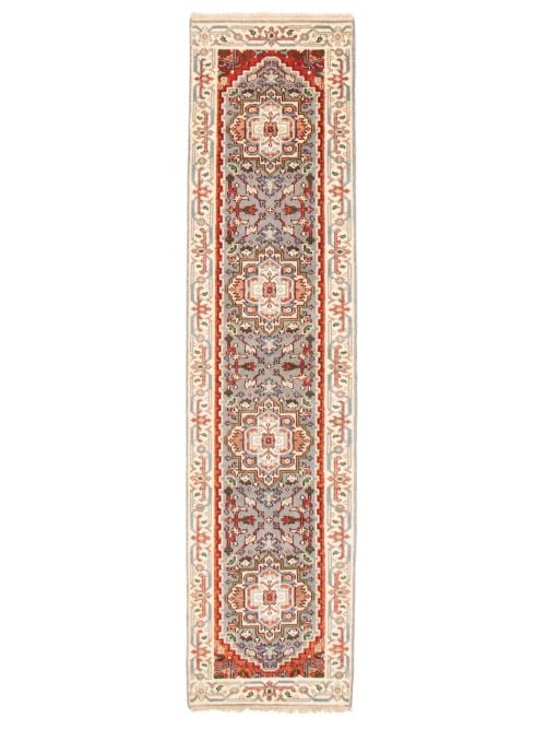 Indian Serapi Heritage 2'6" x 10'6" Hand-knotted Wool Rug 