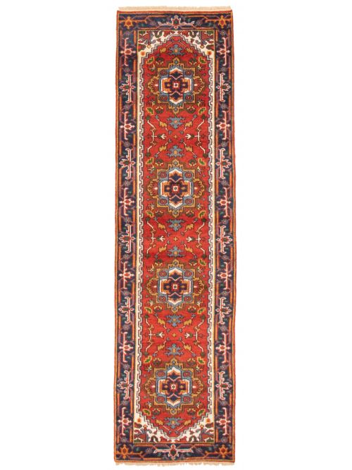 Indian Serapi Heritage 2'7" x 9'10" Hand-knotted Wool Rug 
