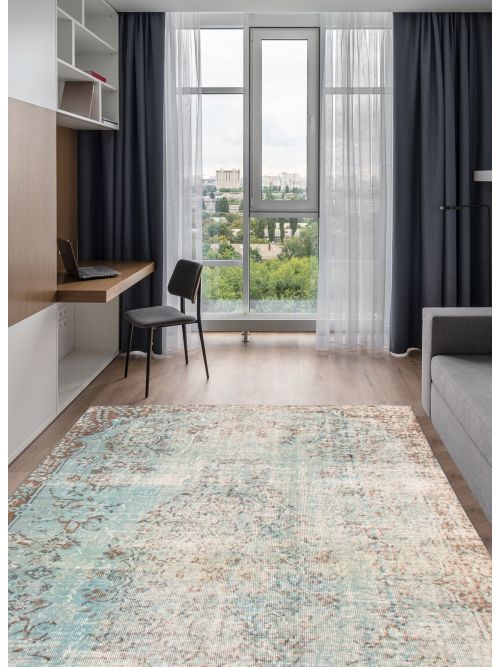 Turkish Color Transition 5'5" x 8'8" Hand-knotted Wool Rug 