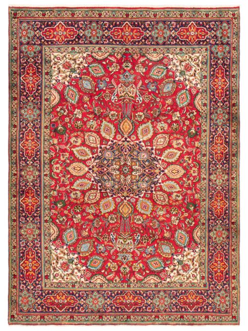 Persian Style 7'0" x 9'7" Hand-knotted Wool Rug 