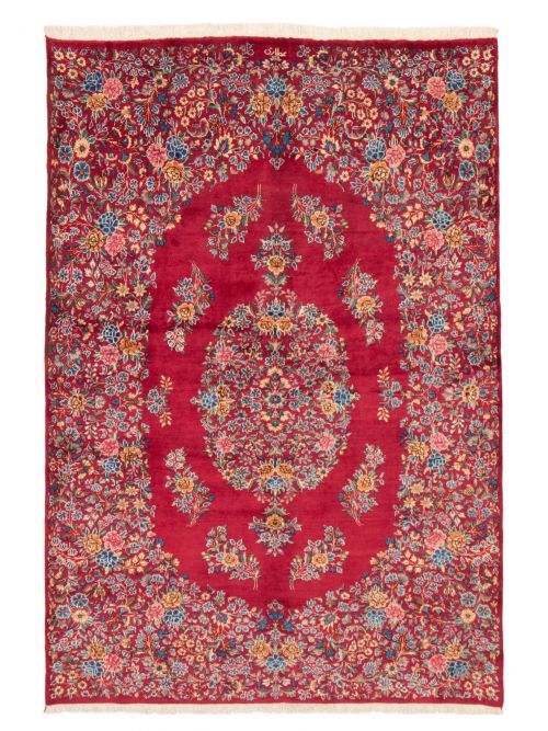 Persian Yazd 6'7" x 9'7" Hand-knotted Wool Rug 