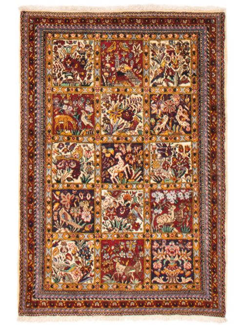 Persian Bakhtiari 3'7" x 5'3" Hand-knotted Wool Rug 