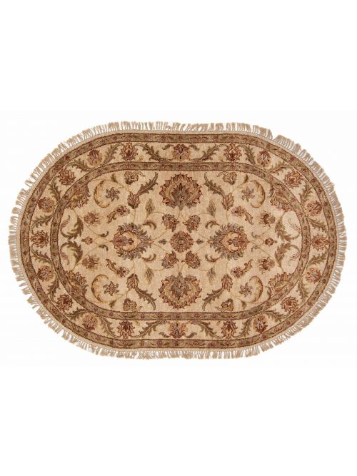 Indian Sultanabad 4'0" x 5'11" Hand-knotted Wool Rug 