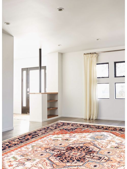Indian Serapi Heritage 8'1" x 10'3" Hand-knotted Wool Rug 