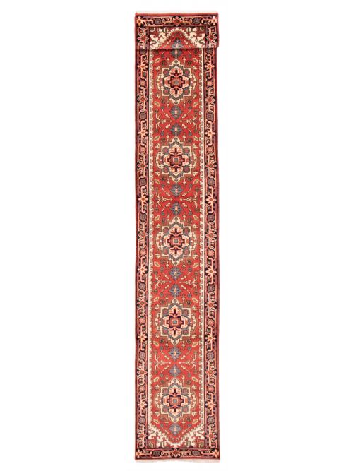 Indian Serapi Heritage 2'6" x 15'8" Hand-knotted Wool Rug 