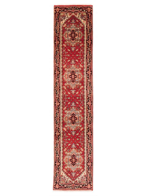 Indian Serapi Heritage 2'6" x 10'1" Hand-knotted Wool Rug 