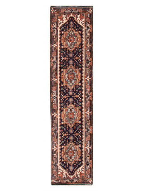 Indian Serapi Heritage 2'7" x 9'8" Hand-knotted Wool Rug 