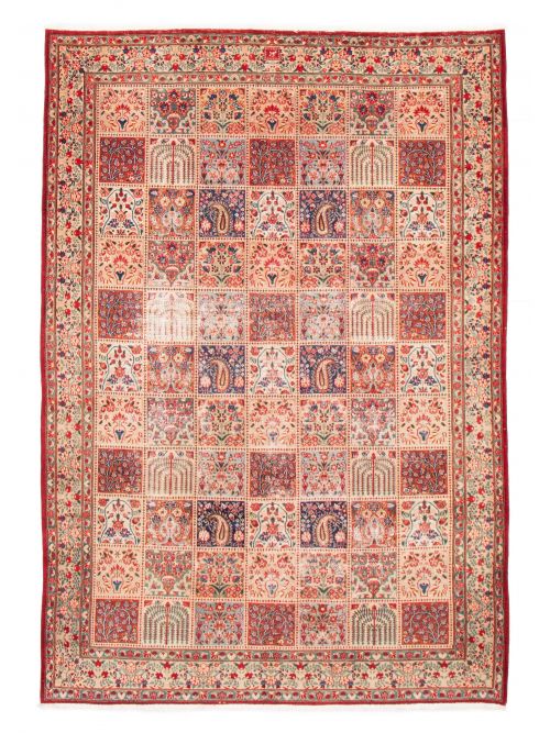 Persian Style 6'6" x 9'6" Hand-knotted Wool Rug 