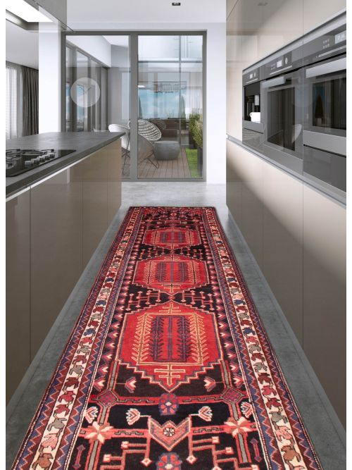 Persian Style 3'9" x 12'6" Hand-knotted Wool Rug 