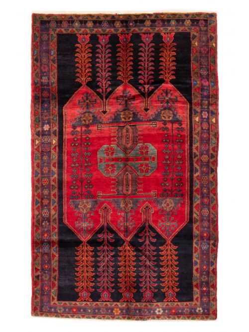 Persian Zanjan 4'11" x 8'2" Hand-knotted Wool Rug 