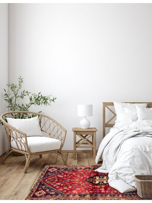 Persian Shiraz Qashqai 3'7" x 5'7" Hand-knotted Wool Rug 