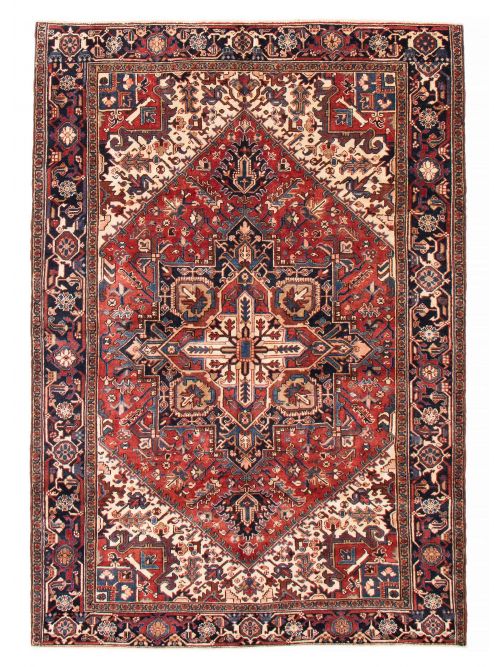 Persian Heriz 7'6" x 10'6" Hand-knotted Wool Rug 