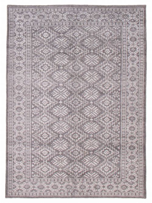 Indian Tangier 5'4" x 7'7" Hand-knotted Silk & Wool Rug 