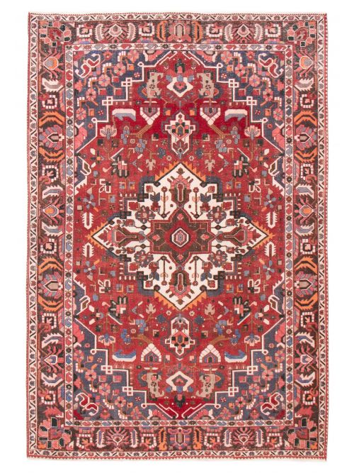 Persian Style 6'11" x 10'2" Hand-knotted Wool Rug 