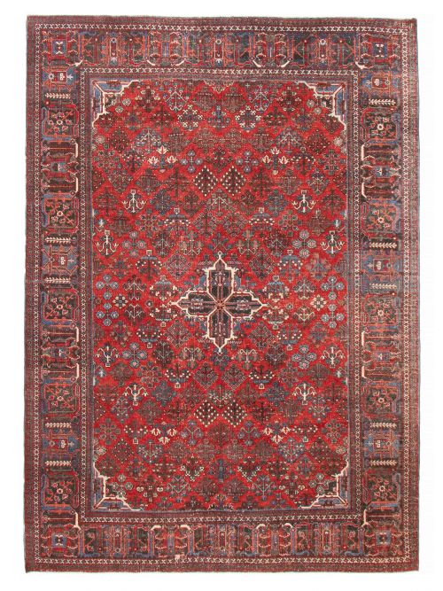 Persian Style 7'2" x 10'2" Hand-knotted Wool Rug 