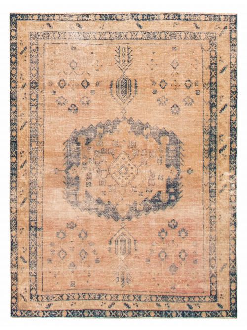 Persian Style 5'1" x 6'11" Hand-knotted Wool Rug 