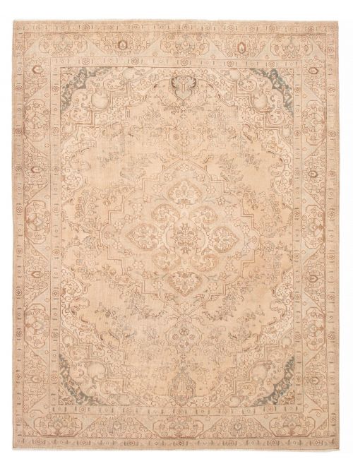 Persian Style 9'8" x 12'8" Hand-knotted Wool Rug 