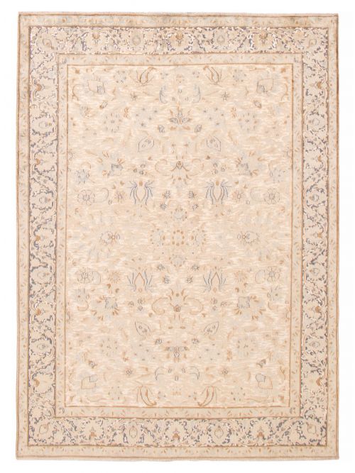 Persian Style 6'10" x 9'4" Hand-knotted Wool Rug 