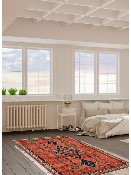 Persian Style 5'5" x 7'7" Hand-knotted Wool Rug 
