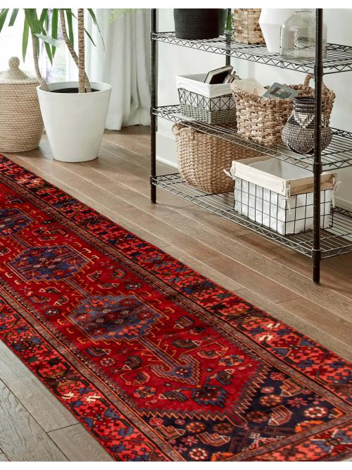 Persian Style 3'8" x 10'4" Hand-knotted Wool Rug 
