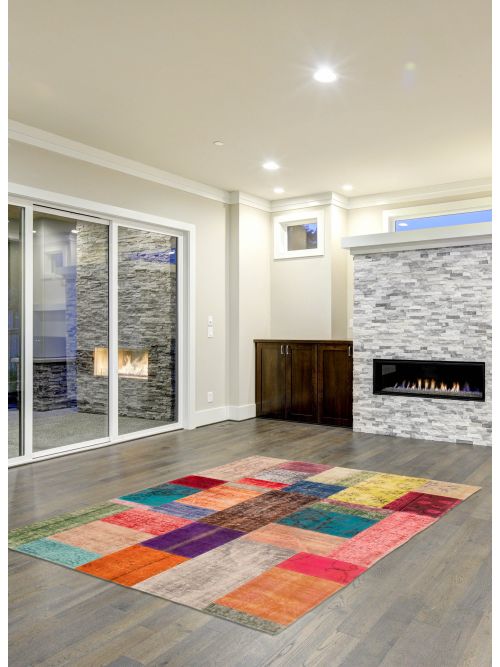 Turkish Color Transition Patchwork Hand-knotted Wool Rug, 142 x 201 cm