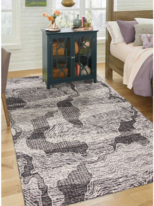 Indian Timeless 5'3" x 7'7" Hand Tufted Wool Rug 