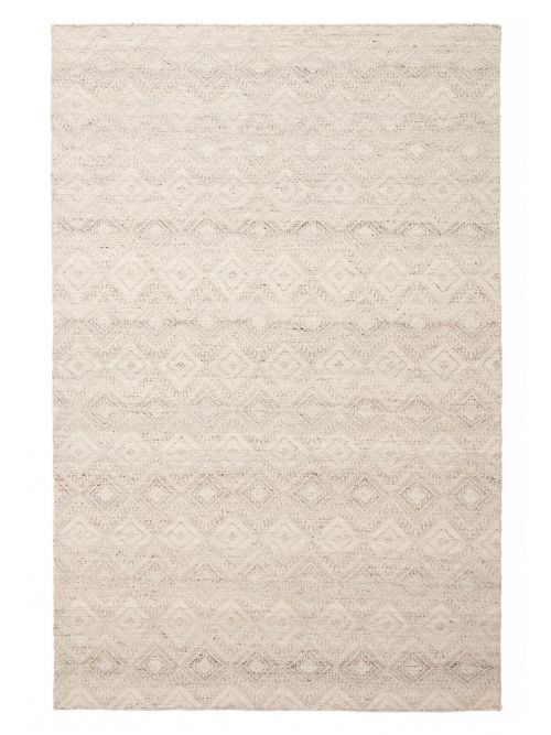 Indian Timeless 5'3" x 7'11" Hand Tufted Wool Rug 