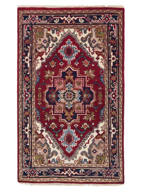 Indian Serapi Heritage 3'0" x 5'0" Hand-knotted Wool Rug 