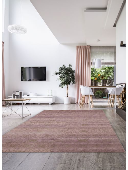 Indian Elysian Hand-knotted Wool Rug, 183 x 272 cm