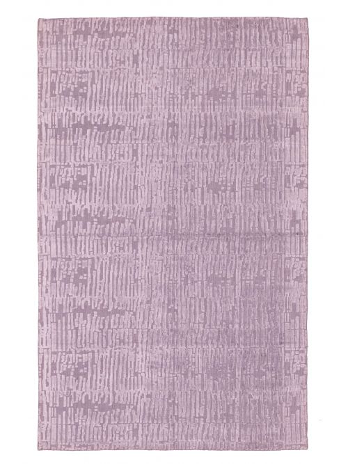Indian Elysian Hand Loomed Viscose & Wool Rug, 152 x 244 cm