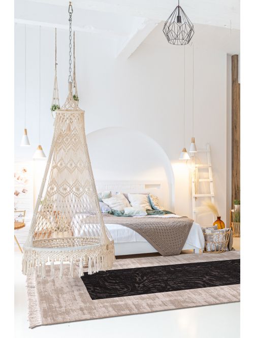 Ananda Hand Loomed Wool Rug, 165 x 234 cm