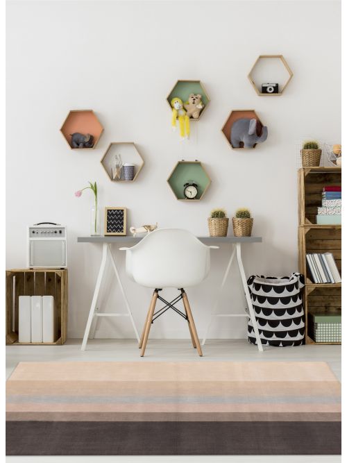 Ananda Hand Loomed Wool Rug, 160 x 229 cm