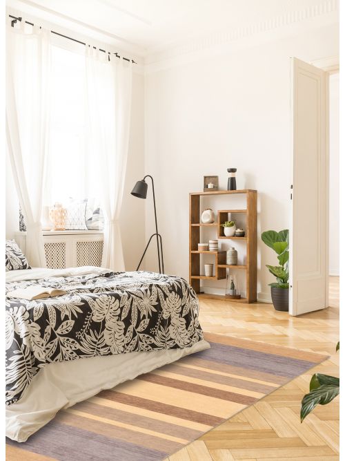 Indo Gabbeh 5'3" x 7'8" Hand Loomed Wool Rug 